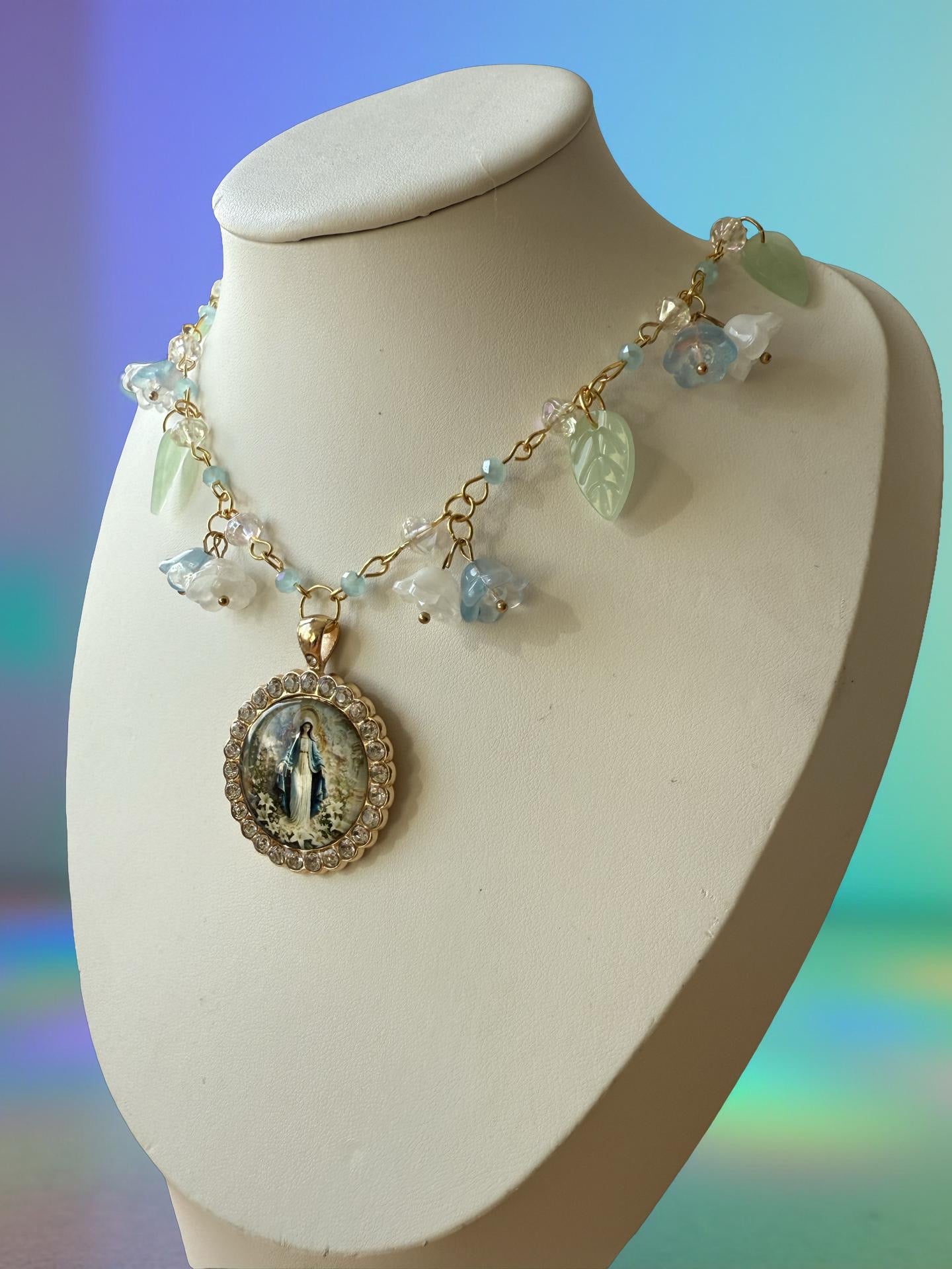 Ave Grace Necklace