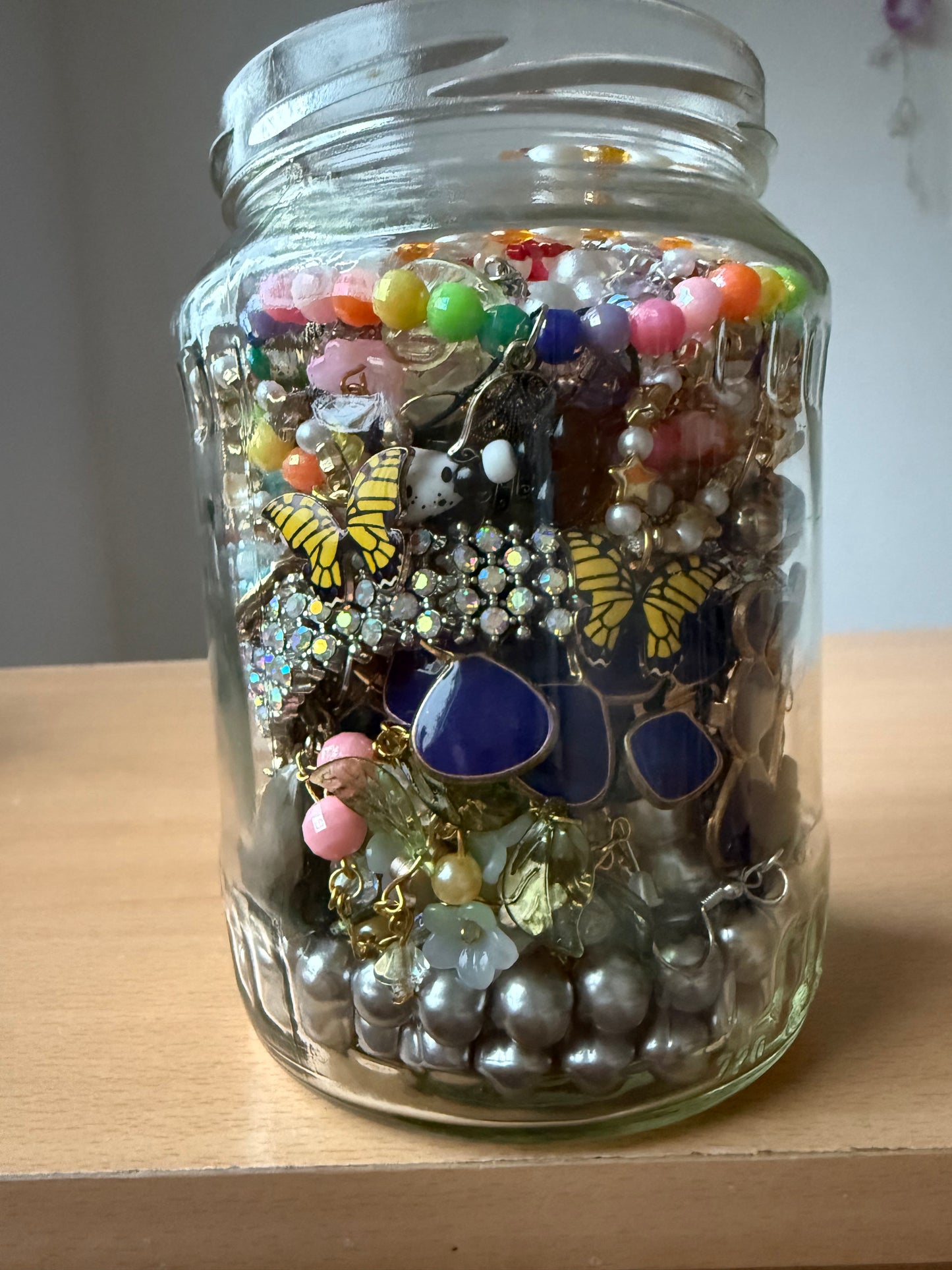 Mystery Jewerly Jarr