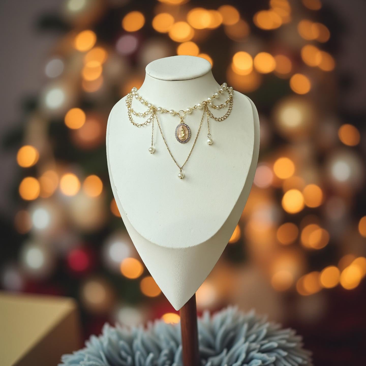 🕊️ Ave Serenity Necklace