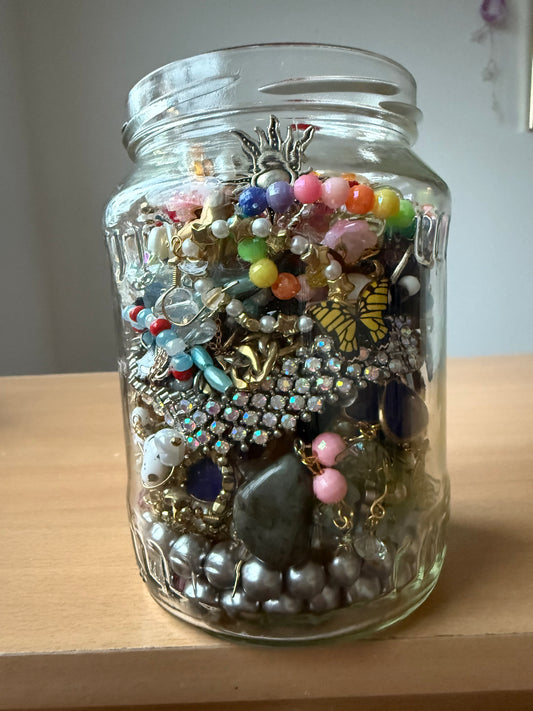 Mystery Jewerly Jarr