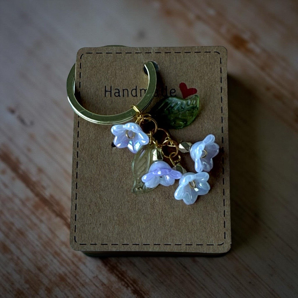 🌸 "Forget-Me-Not Bloom" Keychain Charm