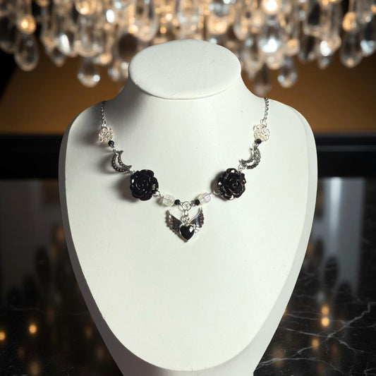 Morganaโs Wings ๐ค๐ชฝ Necklace
