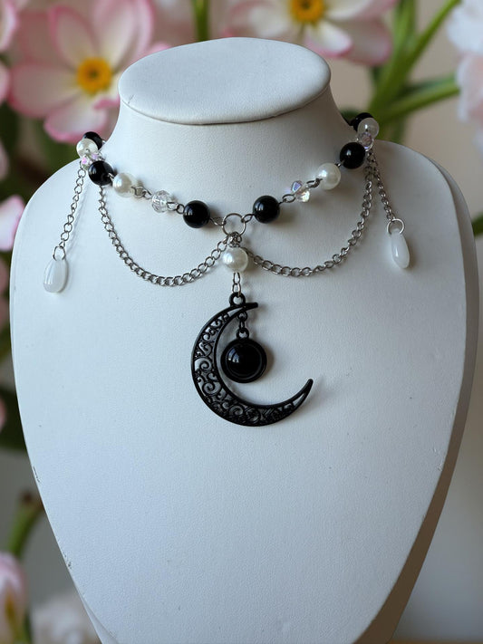 Astrid Moonveil 🌙🖤 Necklace