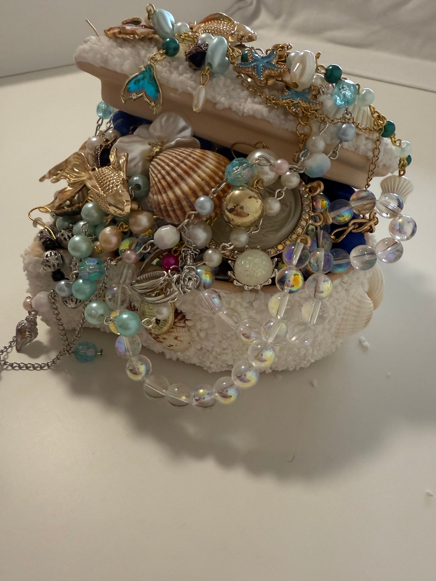 🐚 Ocean Treasure Mystery Jewelry Jar