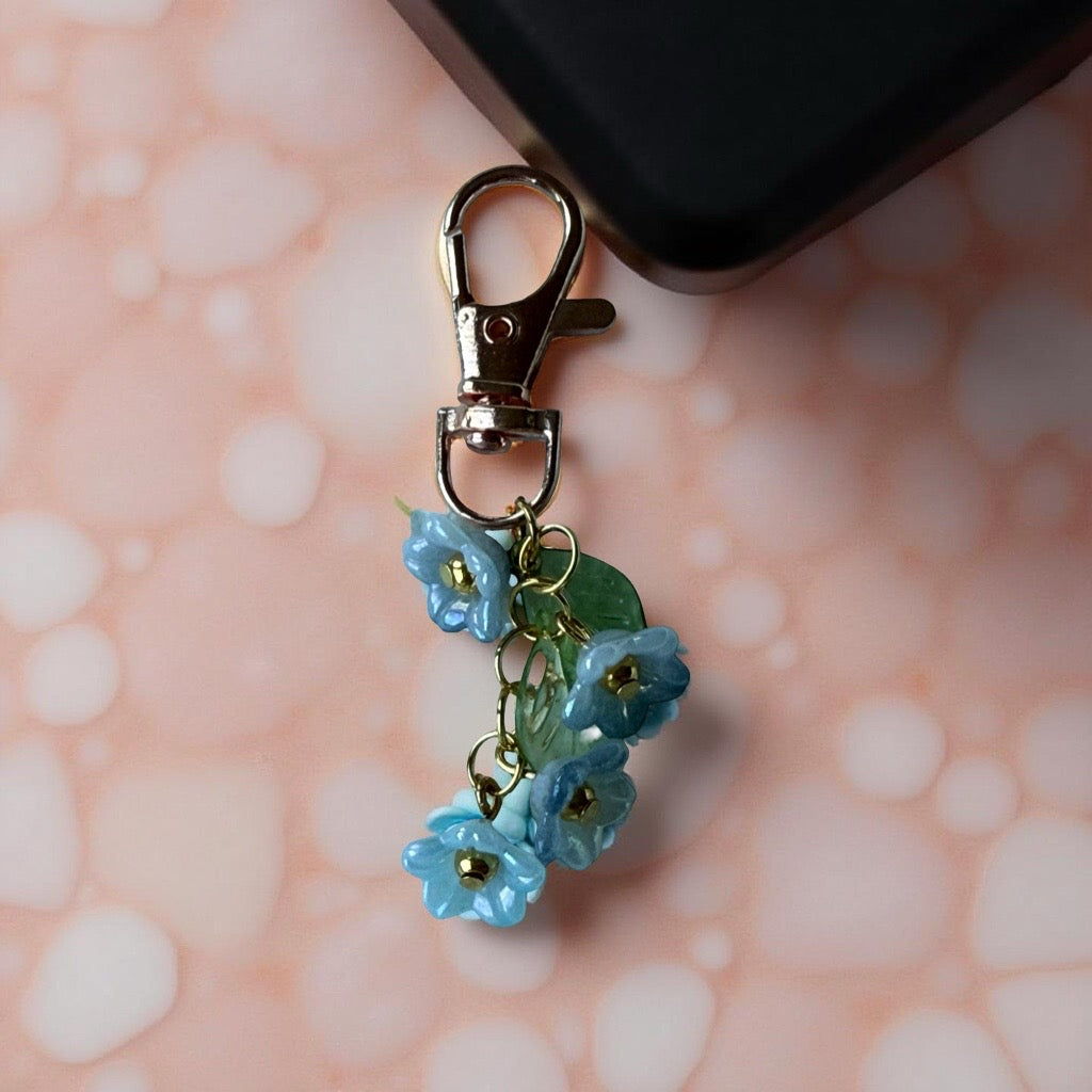🌸 "Forget-Me-Not Bloom" Keychain Charm