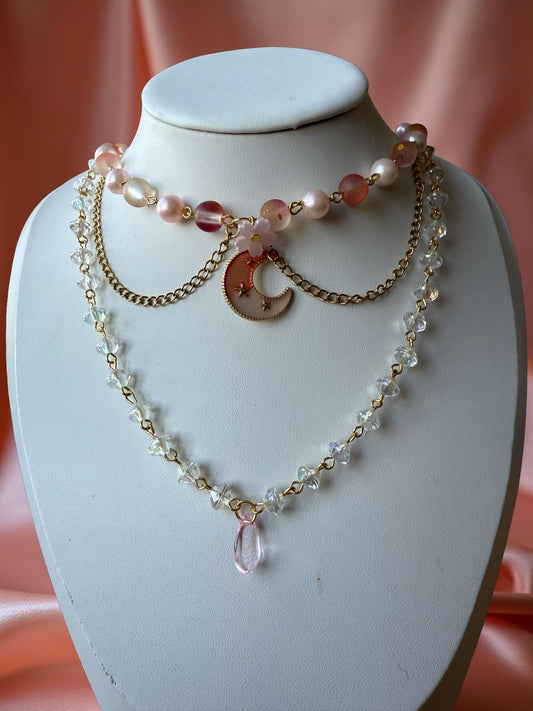Seluna Moonpetal Necklace 🌙🌸