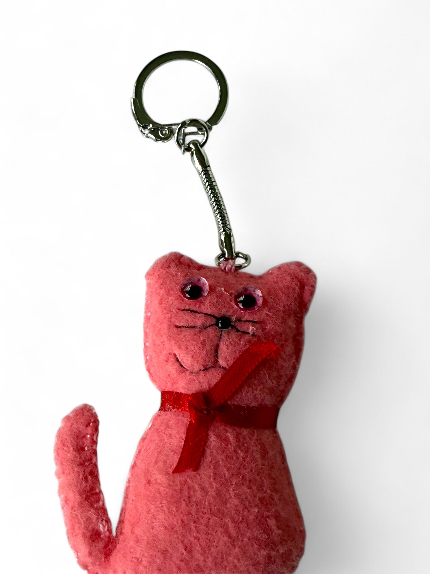 Rainbow Meow – Colorful Felt Cat Keychain