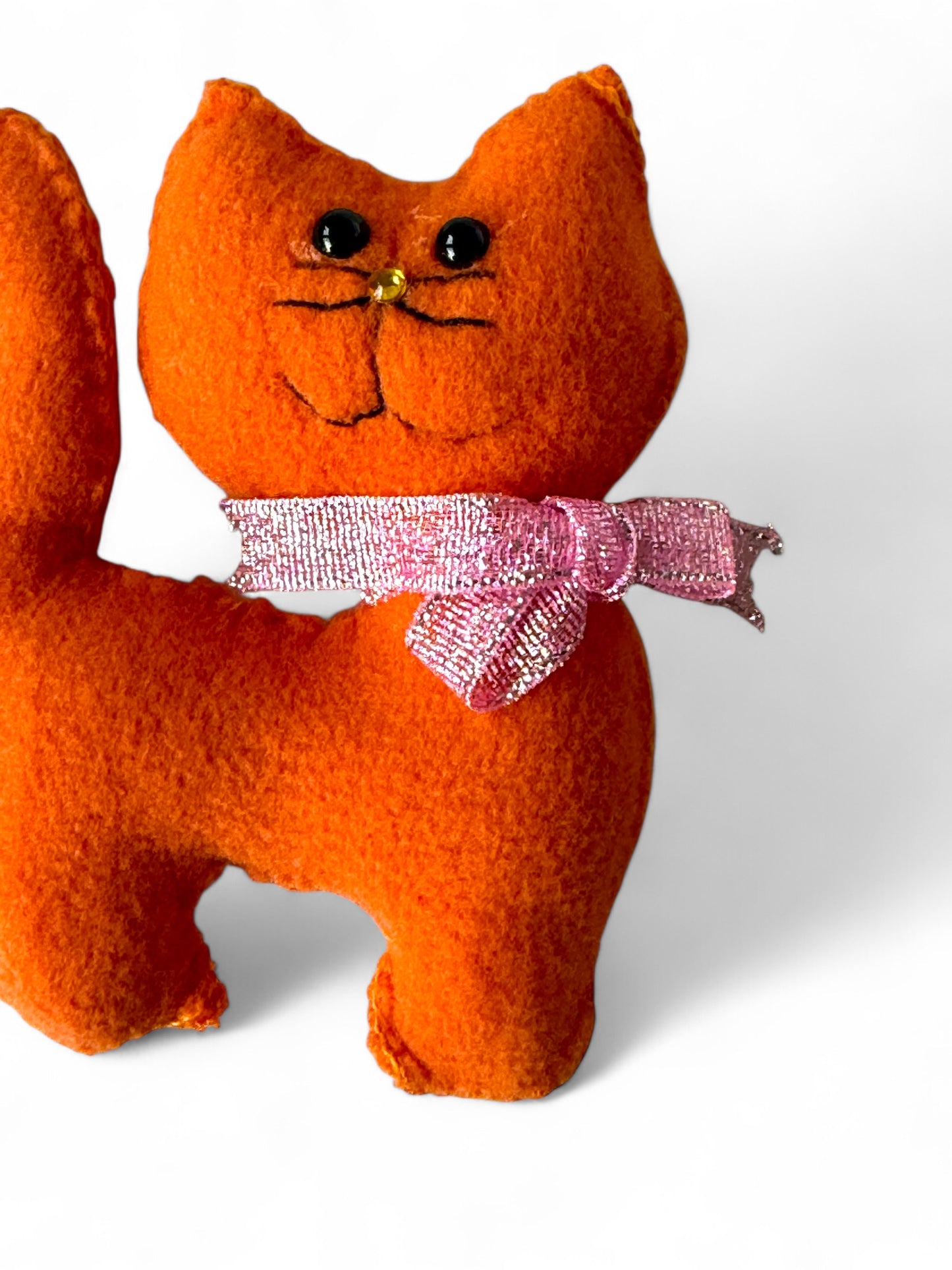 TinyPaws – Mini Plush Cats