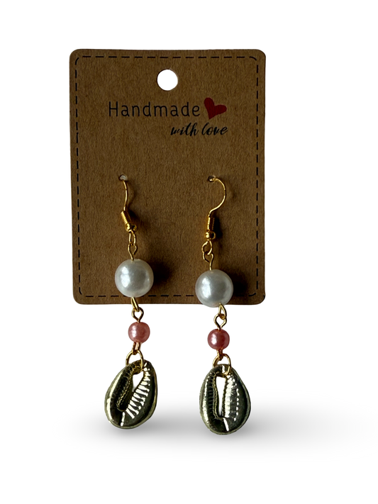 Coastal Charm Shell Earrings