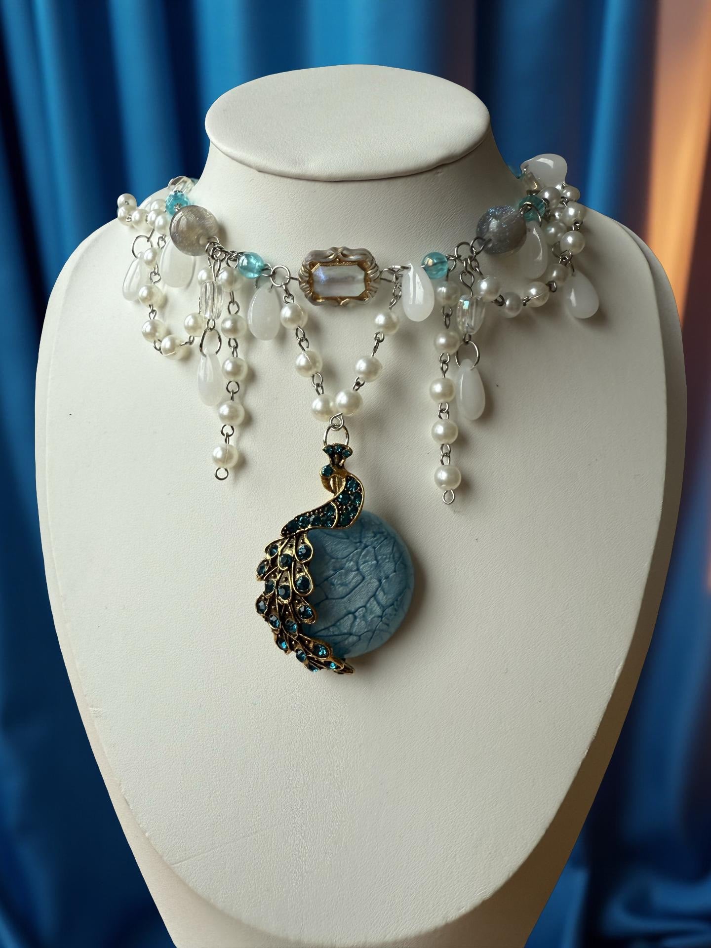 ✨ Yasmine Necklace 🦚