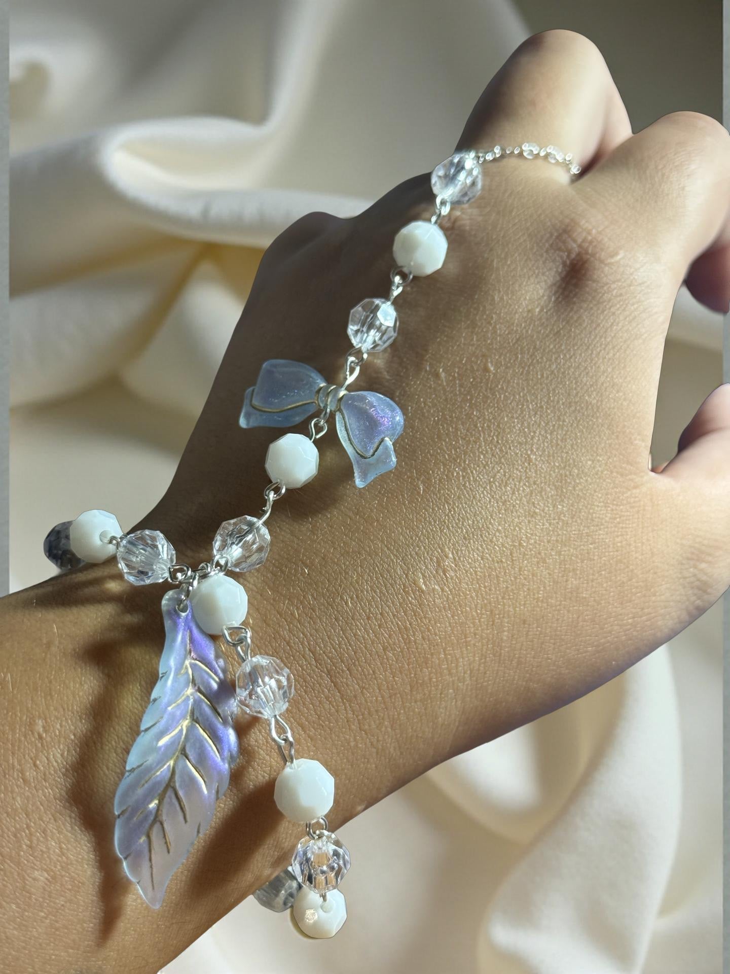 Moonlit Sylph Handchain ✨🪽🌙