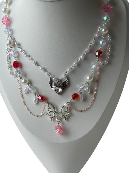 Ravena – Dark Rose & Winged Heart Necklace