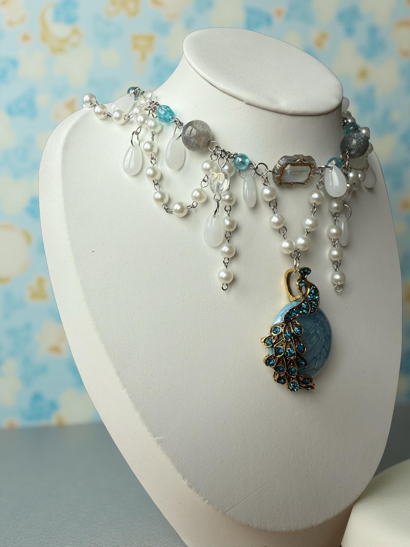 ✨ Yasmine Necklace 🦚