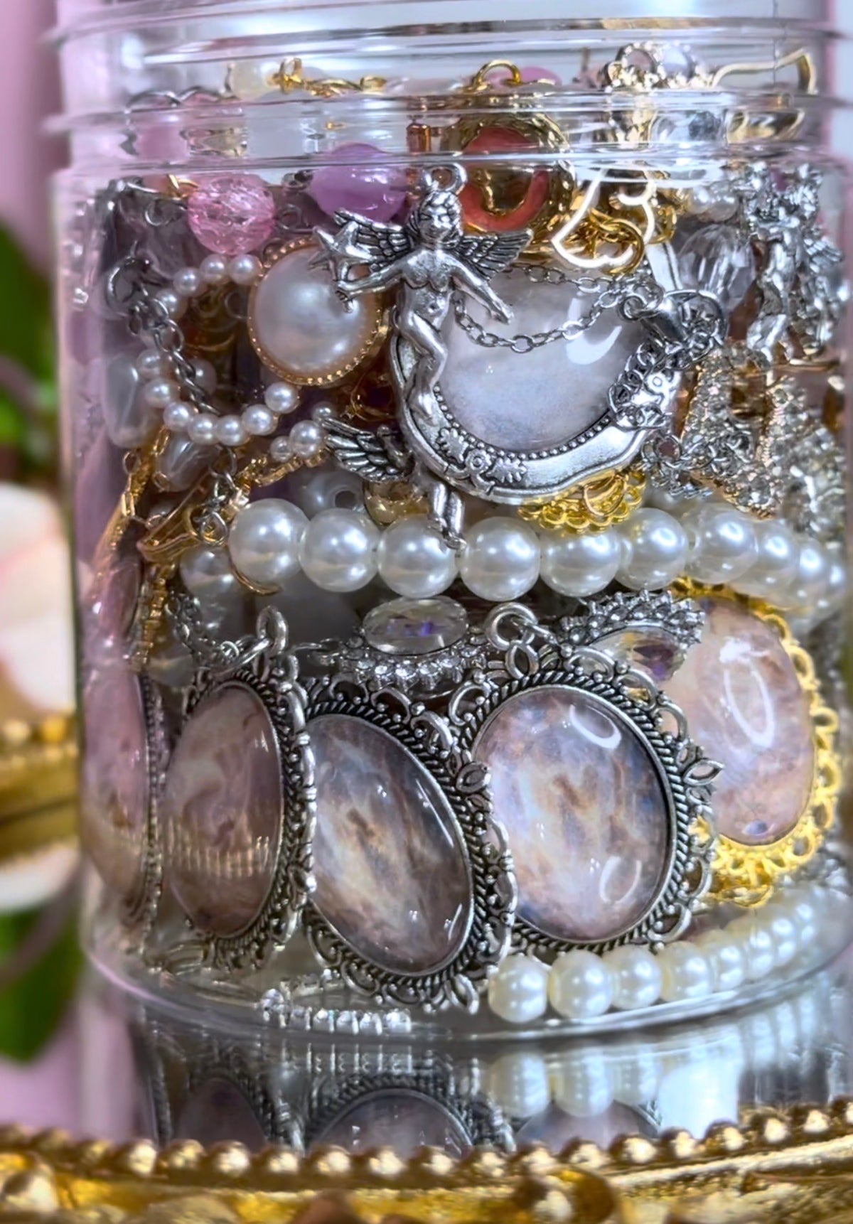 ☁️ Dreamy Angelcore Mystery Jewelry Jar – Handmade & Curated Ethereal Jewelry Collection ✨