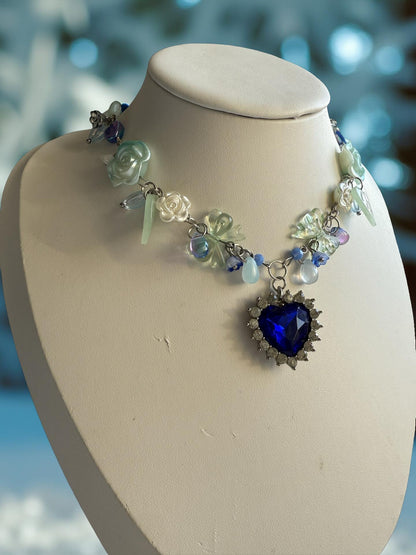 Arianwen Frostheart – Fairycore Heart Necklace