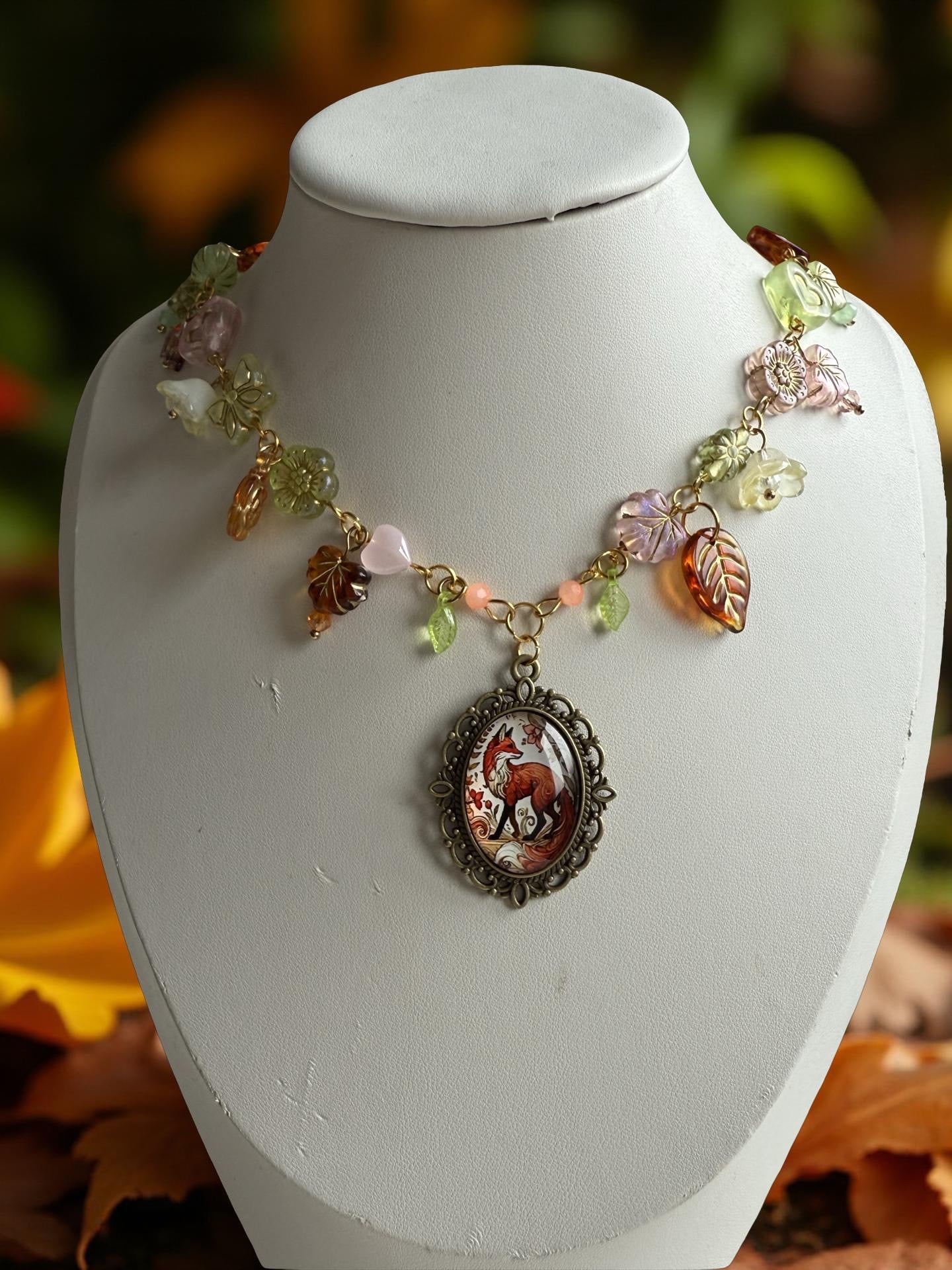 ✨ Orielle Golden Light – Enchanted Woodland Necklace ✨