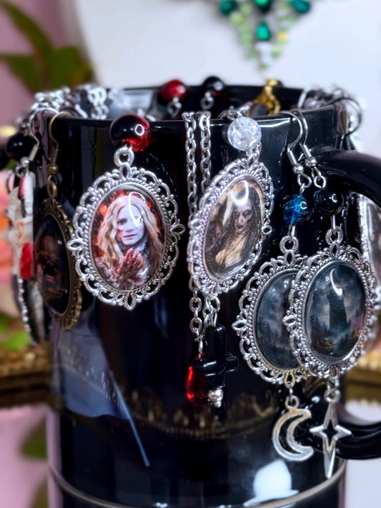 9 Circles of Hell horror jewelry jar featuring dark nun, gothic portrait and black red silver jewelry