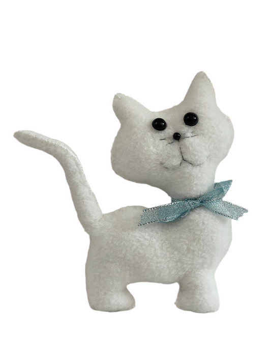 Snowy the Plush Kitty – Soft, Handmade Cuddly Toy