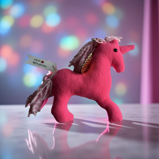 Luna Starhoof 🌙✨