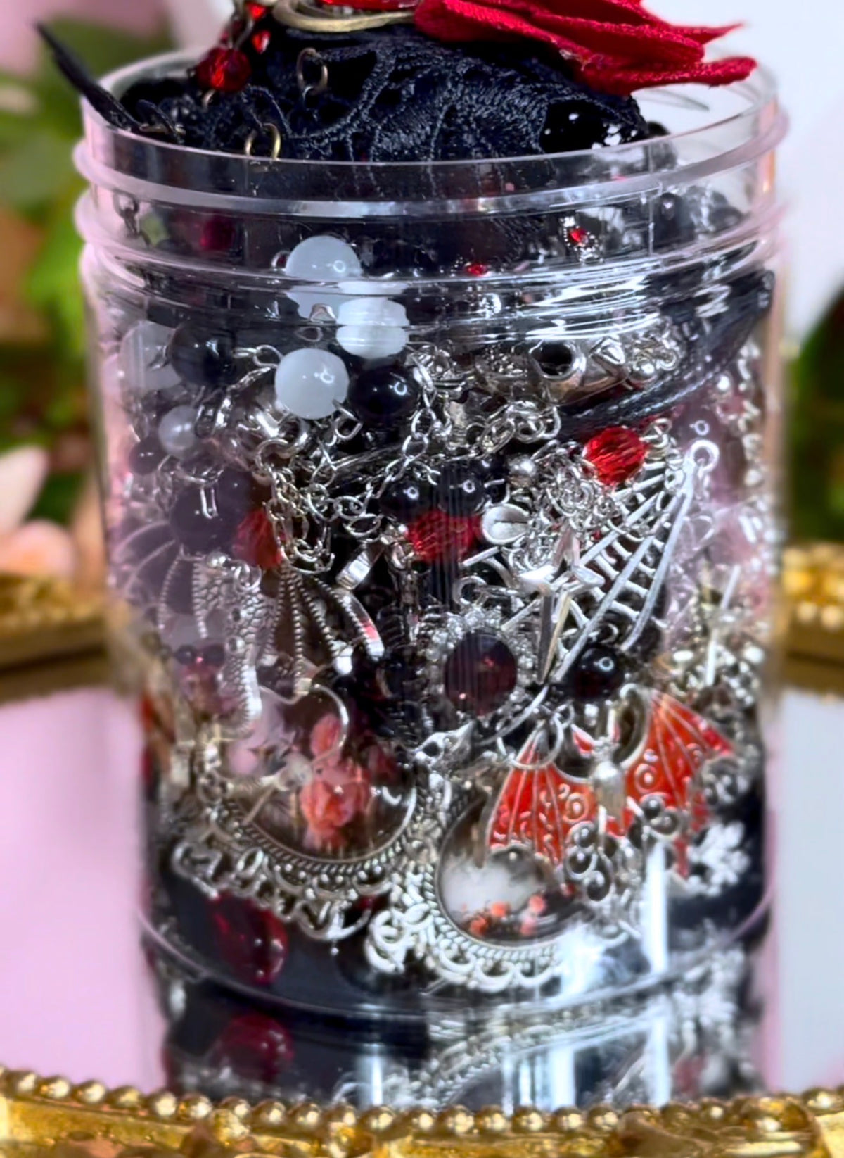 ⚰️ Gothic Mystery Jewelry Jar – Handmade & Curated Dark Romance Collection 🖤