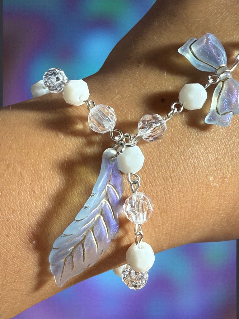 Moonlit Sylph Handchain ✨🪽🌙