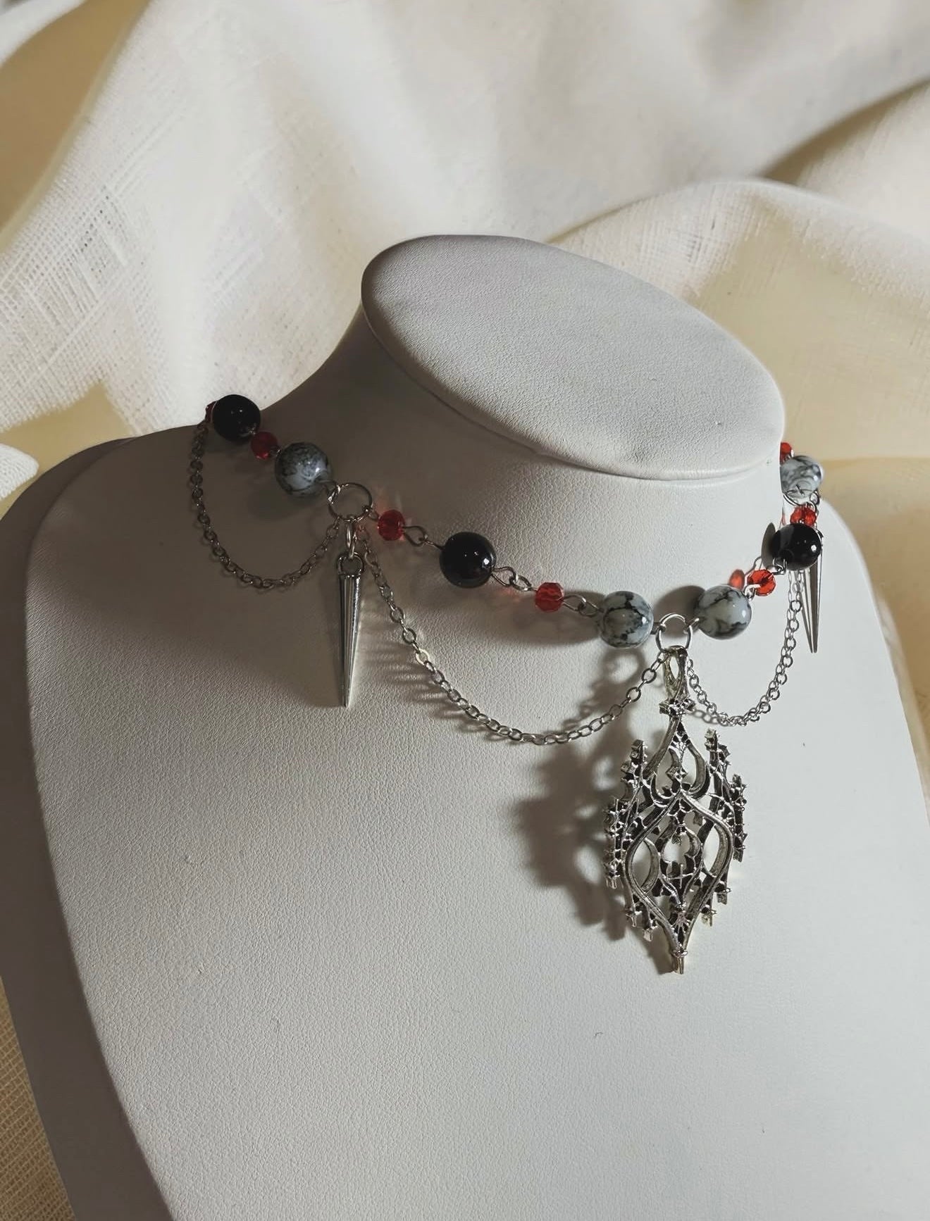 Morvienne Necklace 🩶 Made to order