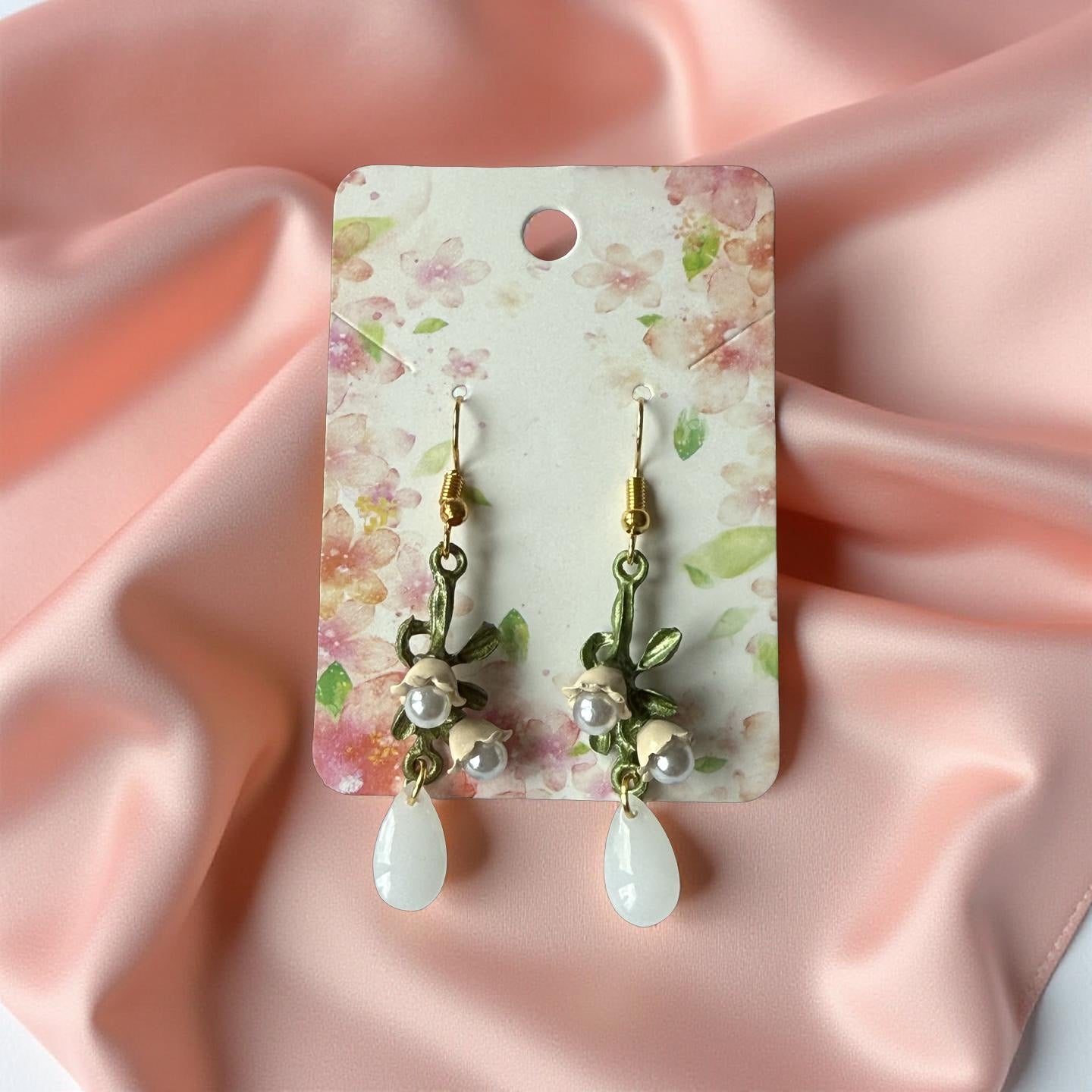 Lily Drops Earrings