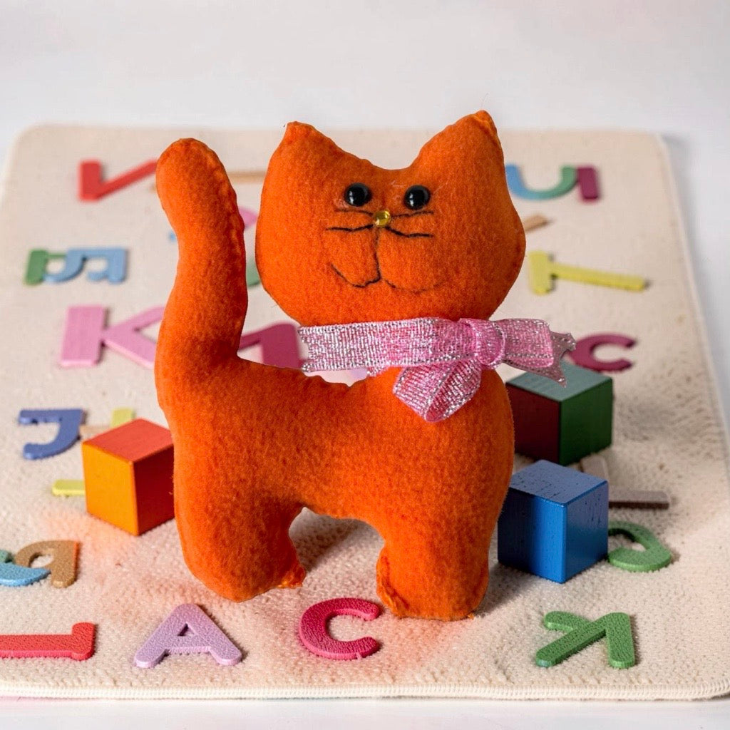 TinyPaws – Mini Plush Cats