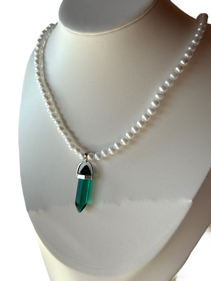 Emerald Aura Necklace