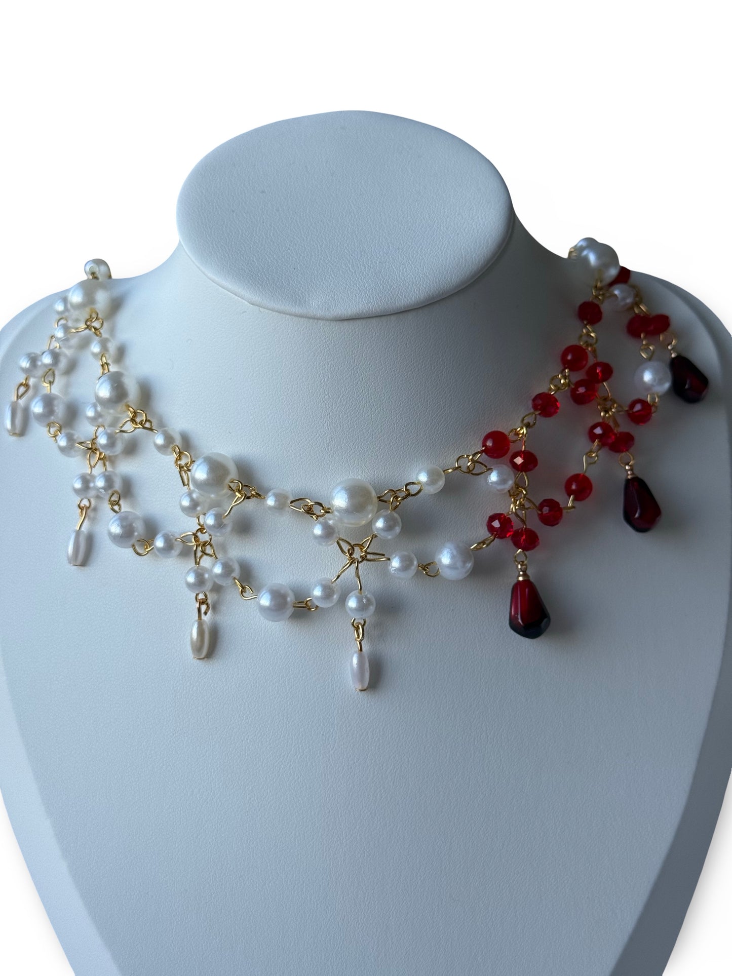 🩸 Selene de Sangre – Statement Choker Necklace