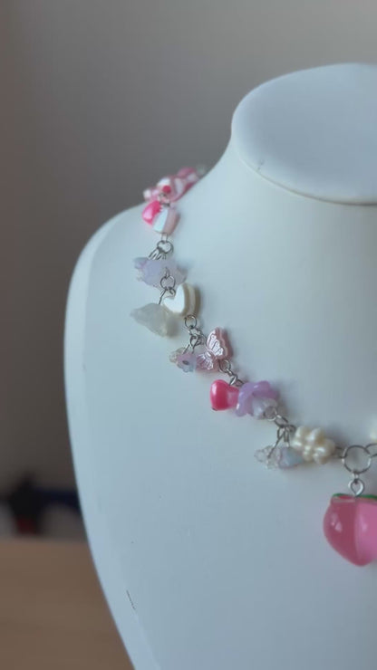 Peachwyn Floralis 🍑🌸 Necklace